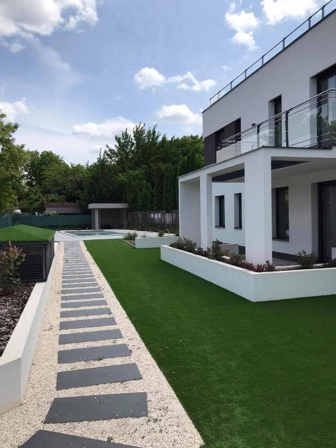 Oasis Residence Hajdúszoboszló Екстериор снимка
