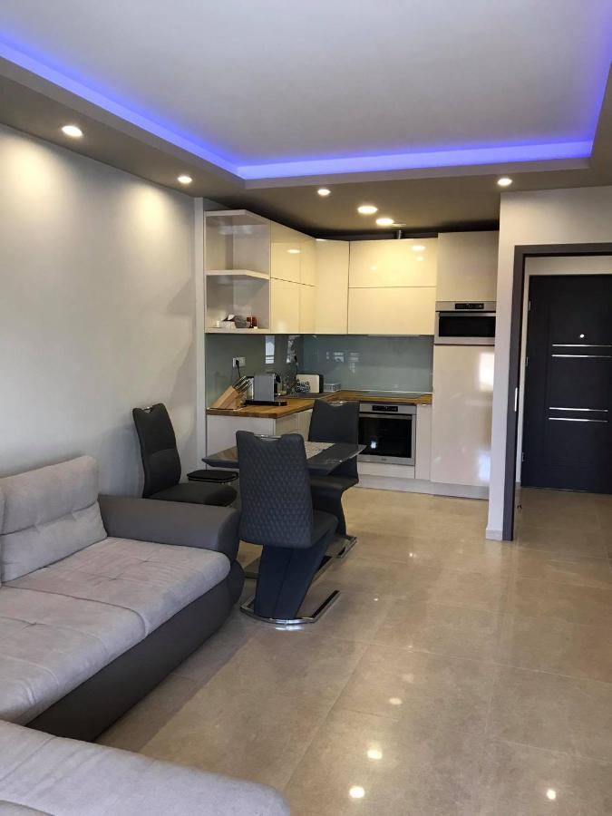 Oasis Residence Hajdúszoboszló Екстериор снимка